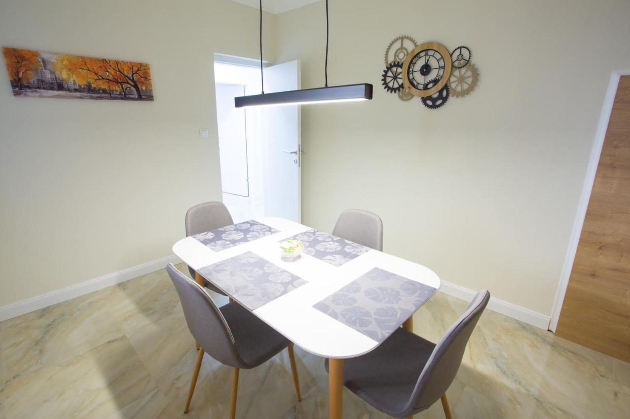 Dommy&Gabby Apartment Дубровник Екстериор снимка