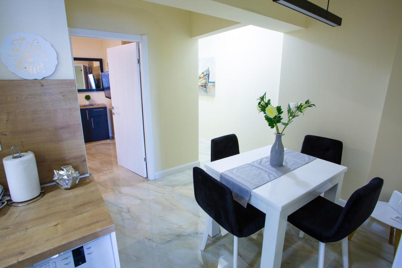 Dommy&Gabby Apartment Дубровник Екстериор снимка
